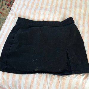 XL Lioness Black Mini Skirt